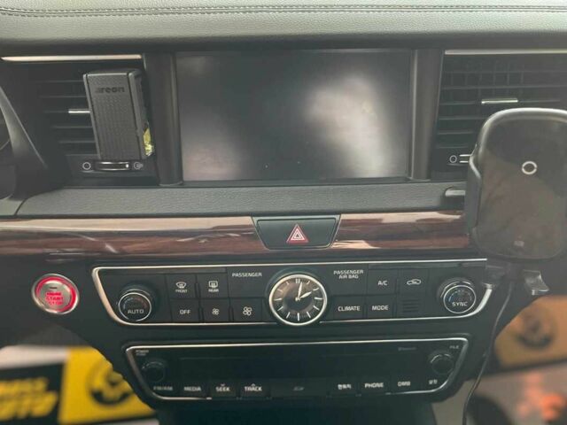 Черный Киа Каденза, объемом двигателя 2.4 л и пробегом 136 тыс. км за 15500 $, фото 21 на Automoto.ua