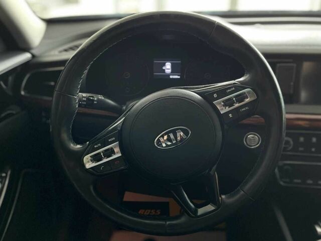 Черный Киа Каденза, объемом двигателя 2.4 л и пробегом 136 тыс. км за 15500 $, фото 18 на Automoto.ua