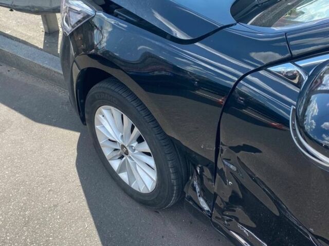 Черный Киа Каденза, объемом двигателя 3 л и пробегом 115 тыс. км за 9300 $, фото 4 на Automoto.ua