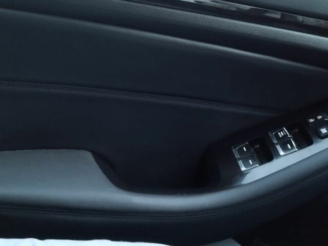 Серый Киа Каденза, объемом двигателя 3 л и пробегом 203 тыс. км за 8500 $, фото 5 на Automoto.ua