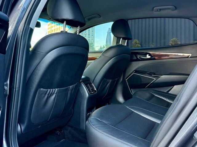 Серый Киа Каденза, объемом двигателя 3.3 л и пробегом 105 тыс. км за 11900 $, фото 18 на Automoto.ua