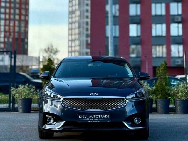 Серый Киа Каденза, объемом двигателя 3.3 л и пробегом 105 тыс. км за 11900 $, фото 3 на Automoto.ua