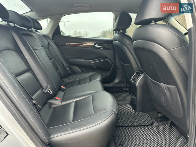 Сірий Кіа Каденза, об'ємом двигуна 3.34 л та пробігом 90 тис. км за 15900 $, фото 21 на Automoto.ua
