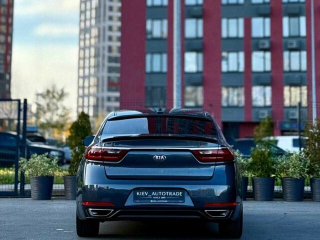 Серый Киа Каденза, объемом двигателя 3.3 л и пробегом 105 тыс. км за 11900 $, фото 2 на Automoto.ua