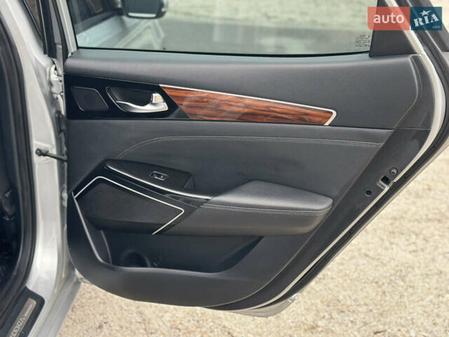 Сірий Кіа Каденза, об'ємом двигуна 3.34 л та пробігом 90 тис. км за 15900 $, фото 20 на Automoto.ua