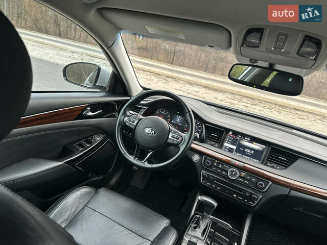 Сірий Кіа Каденза, об'ємом двигуна 3.34 л та пробігом 90 тис. км за 15900 $, фото 16 на Automoto.ua