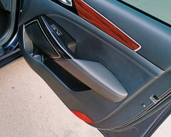 Синий Киа Каденза, объемом двигателя 3.34 л и пробегом 130 тыс. км за 17800 $, фото 2 на Automoto.ua