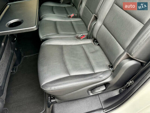 Белый Киа Каренс, объемом двигателя 1.7 л и пробегом 196 тыс. км за 11974 $, фото 49 на Automoto.ua