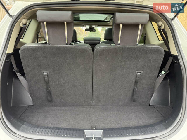 Белый Киа Каренс, объемом двигателя 1.7 л и пробегом 196 тыс. км за 11974 $, фото 57 на Automoto.ua