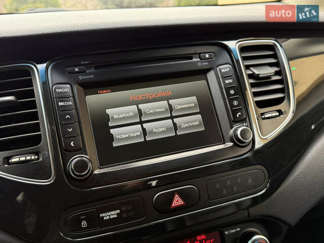 Белый Киа Каренс, объемом двигателя 1.7 л и пробегом 196 тыс. км за 11974 $, фото 36 на Automoto.ua