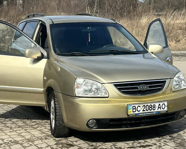 Бежевый Киа Каренс, объемом двигателя 1.79 л и пробегом 299 тыс. км за 3199 $, фото 5 на Automoto.ua