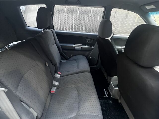 Бежевий Кіа Каренс, об'ємом двигуна 1.8 л та пробігом 291 тис. км за 3900 $, фото 5 на Automoto.ua