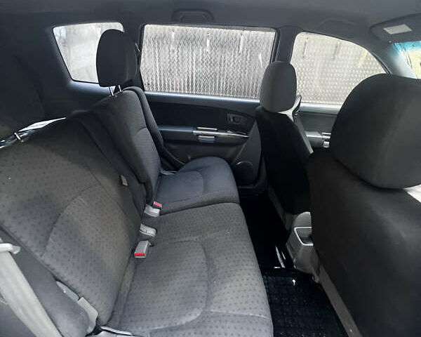 Бежевий Кіа Каренс, об'ємом двигуна 1.79 л та пробігом 292 тис. км за 3900 $, фото 6 на Automoto.ua