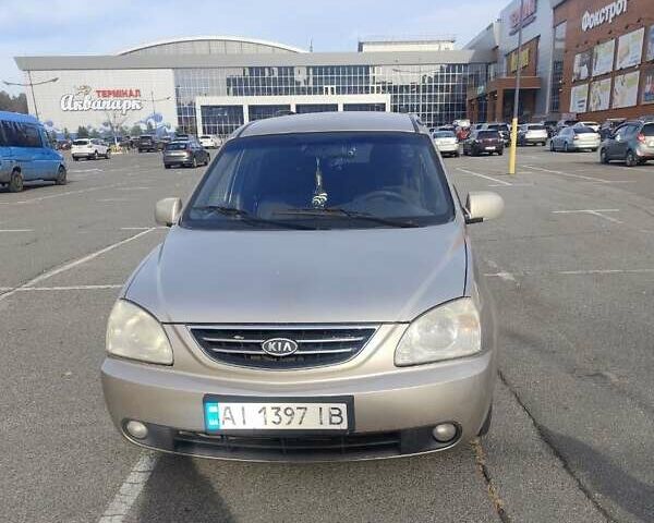 Бежевий Кіа Каренс, об'ємом двигуна 1.8 л та пробігом 327 тис. км за 4000 $, фото 2 на Automoto.ua
