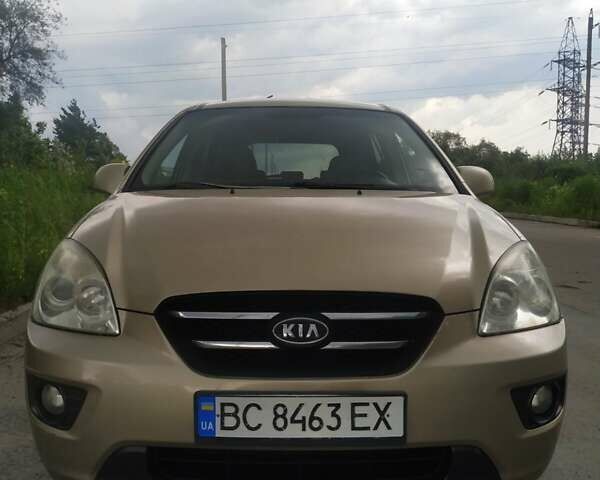 Бежевий Кіа Каренс, об'ємом двигуна 2 л та пробігом 320 тис. км за 6500 $, фото 13 на Automoto.ua