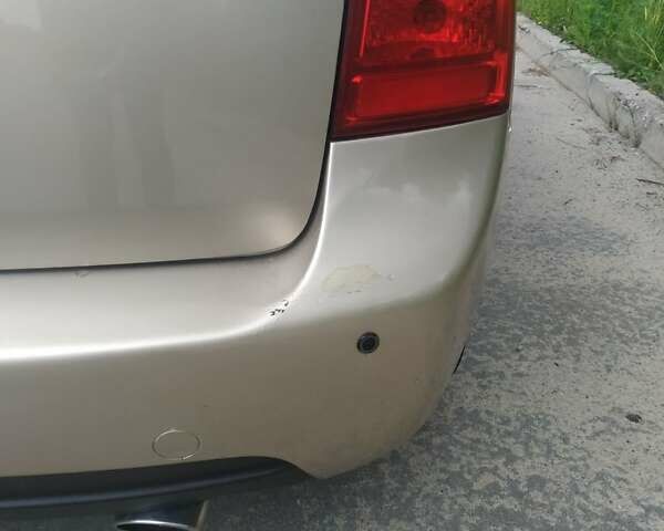Бежевий Кіа Каренс, об'ємом двигуна 2 л та пробігом 320 тис. км за 6500 $, фото 4 на Automoto.ua