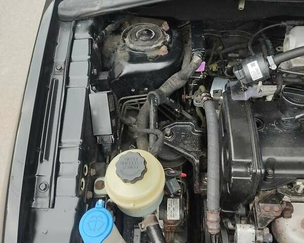 Киа Каренс 2006 в Виннице на Automoto.ua Черный Киа Каренс, объемом двигателя 1.98 л и пробегом 291 тыс. км за 4600 $, фото 6 на Automoto.ua