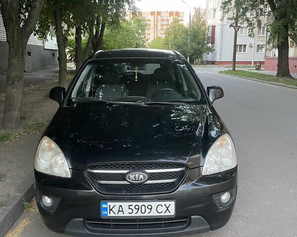 Черный Киа Каренс, объемом двигателя 2 л и пробегом 193 тыс. км за 6400 $, фото 2 на Automoto.ua