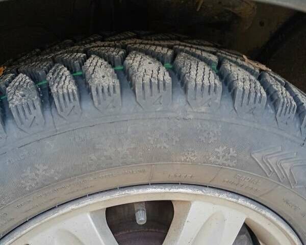 Киа Каренс 2008 в Полтаве на Automoto.ua Черный Киа Каренс, объемом двигателя 2 л и пробегом 241 тыс. км за 6200 $, фото 9 на Automoto.ua