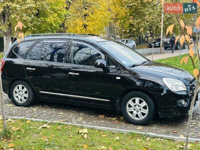 Киа Каренс 2008 в Хусте на Automoto.ua Черный Киа Каренс, объемом двигателя 2 л и пробегом 125 тыс. км за 6700 $, фото 3 на Automoto.ua