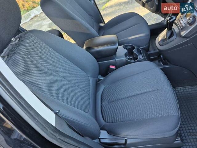 Чорний Кіа Каренс, об'ємом двигуна 2 л та пробігом 88 тис. км за 6450 $, фото 41 на Automoto.ua