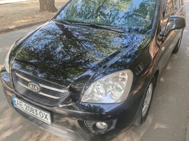 Киа Каренс 2008 в Кривом Роге на Automoto.ua Черный Киа Каренс, объемом двигателя 2 л и пробегом 335 тыс. км за 6300 $, фото 1 на Automoto.ua