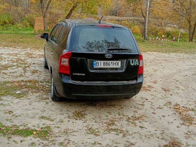 Киа Каренс 2008 в Полтаве на Automoto.ua Черный Киа Каренс, объемом двигателя 2 л и пробегом 241 тыс. км за 6200 $, фото 6 на Automoto.ua