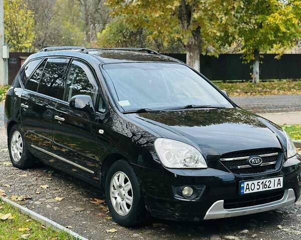 Киа Каренс 2008 в Хусте на Automoto.ua Черный Киа Каренс, объемом двигателя 2 л и пробегом 125 тыс. км за 6700 $, фото 2 на Automoto.ua