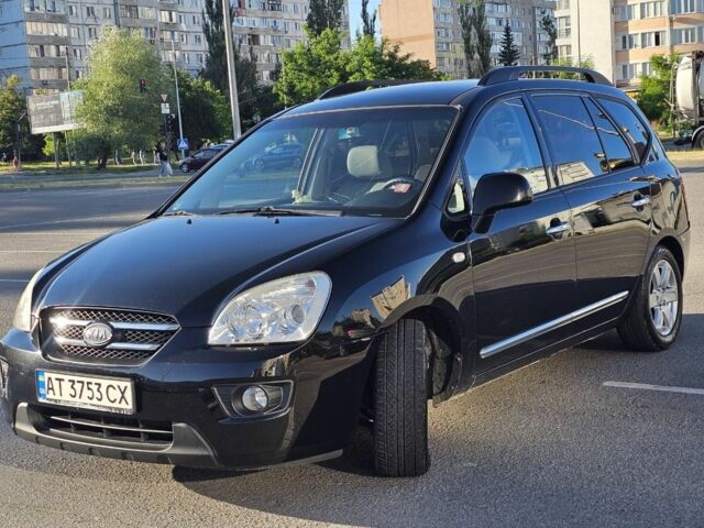 Черный Киа Каренс, объемом двигателя 0 л и пробегом 230 тыс. км за 6900 $, фото 2 на Automoto.ua