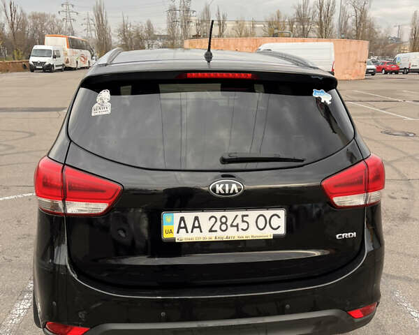 Чорний Кіа Каренс, об'ємом двигуна 1.69 л та пробігом 230 тис. км за 10500 $, фото 2 на Automoto.ua