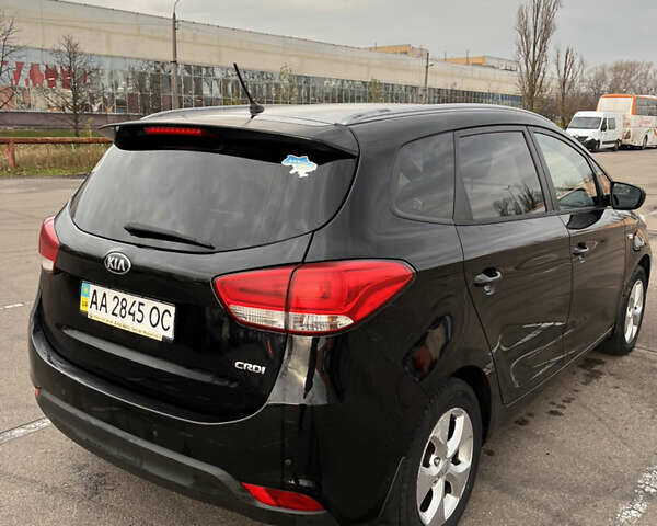 Чорний Кіа Каренс, об'ємом двигуна 1.69 л та пробігом 230 тис. км за 10500 $, фото 6 на Automoto.ua