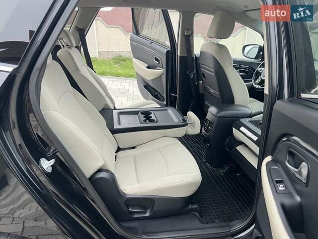 Черный Киа Каренс, объемом двигателя 1.69 л и пробегом 179 тыс. км за 10950 $, фото 156 на Automoto.ua