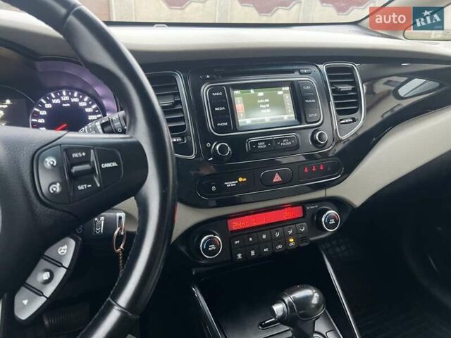 Черный Киа Каренс, объемом двигателя 1.69 л и пробегом 179 тыс. км за 10950 $, фото 173 на Automoto.ua