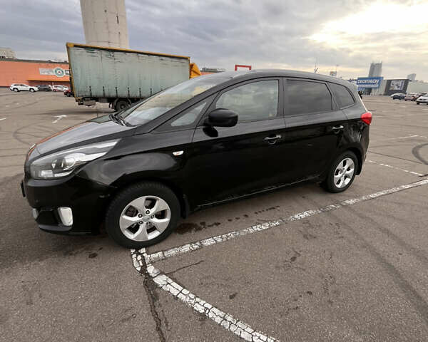 Чорний Кіа Каренс, об'ємом двигуна 1.69 л та пробігом 230 тис. км за 10500 $, фото 3 на Automoto.ua