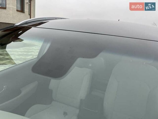 Черный Киа Каренс, объемом двигателя 1.69 л и пробегом 179 тыс. км за 10950 $, фото 169 на Automoto.ua