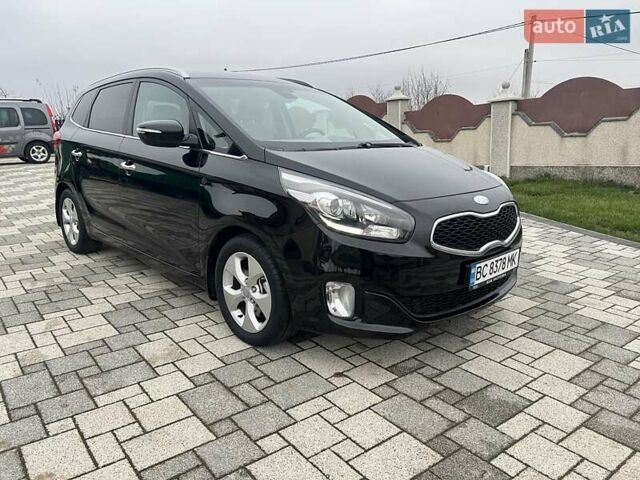 Черный Киа Каренс, объемом двигателя 1.69 л и пробегом 179 тыс. км за 10950 $, фото 3 на Automoto.ua