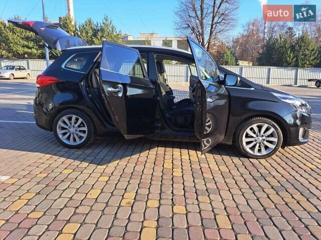 Черный Киа Каренс, объемом двигателя 1.69 л и пробегом 220 тыс. км за 12800 $, фото 10 на Automoto.ua