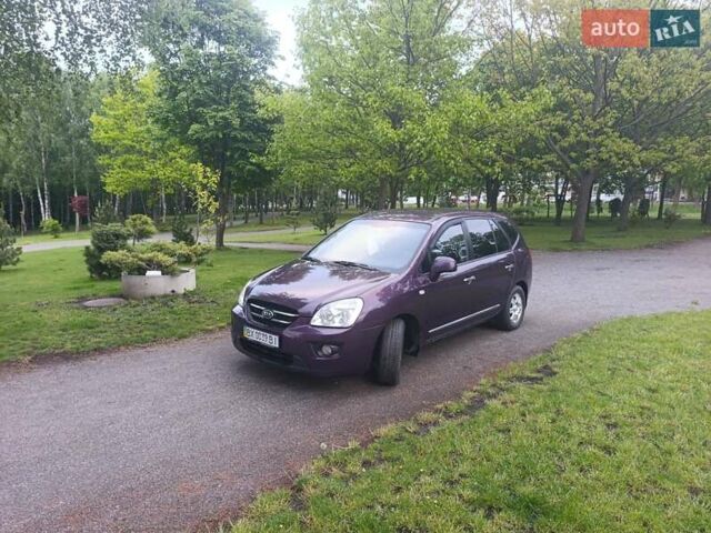 Фиолетовый Киа Каренс, объемом двигателя 2 л и пробегом 209 тыс. км за 7500 $, фото 24 на Automoto.ua