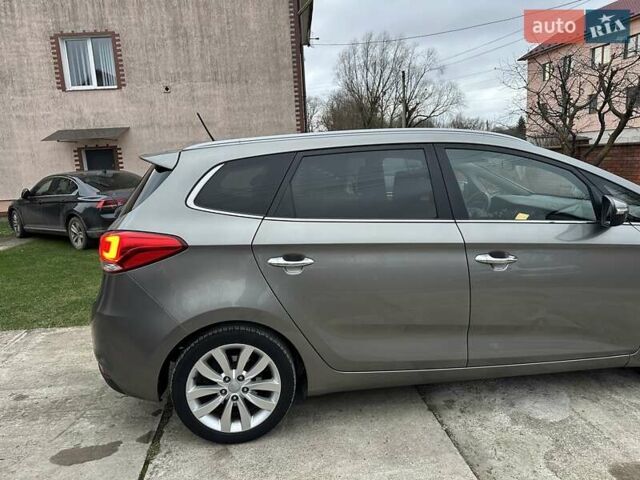 Коричневый Киа Каренс, объемом двигателя 1.7 л и пробегом 202 тыс. км за 10950 $, фото 13 на Automoto.ua