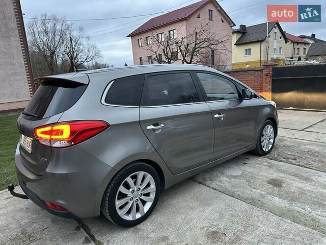 Коричневый Киа Каренс, объемом двигателя 1.7 л и пробегом 202 тыс. км за 10950 $, фото 30 на Automoto.ua