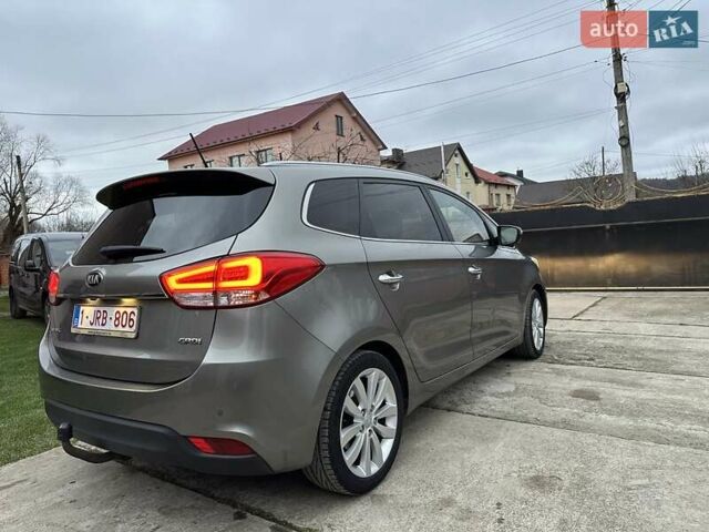 Коричневый Киа Каренс, объемом двигателя 1.7 л и пробегом 202 тыс. км за 10950 $, фото 23 на Automoto.ua