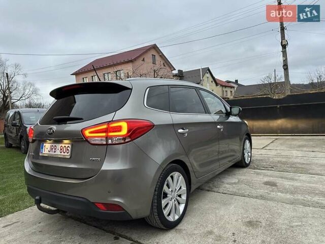 Коричневый Киа Каренс, объемом двигателя 1.7 л и пробегом 202 тыс. км за 10950 $, фото 9 на Automoto.ua