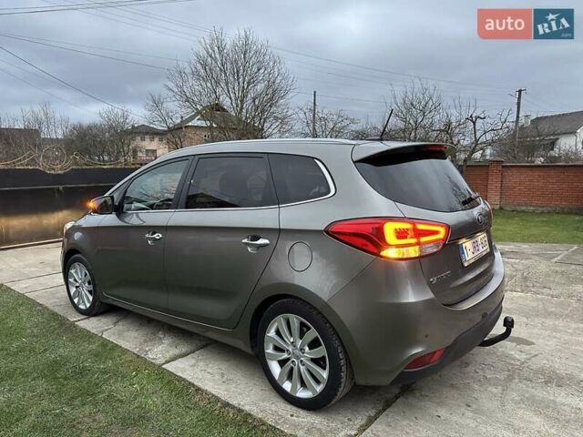 Коричневый Киа Каренс, объемом двигателя 1.7 л и пробегом 202 тыс. км за 10950 $, фото 24 на Automoto.ua