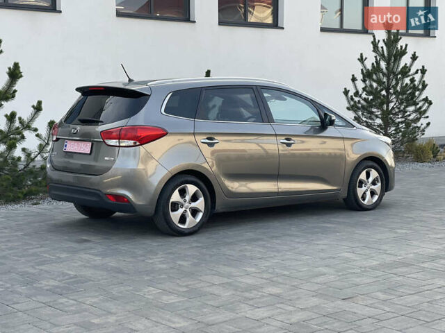 Коричневий Кіа Каренс, об'ємом двигуна 1.7 л та пробігом 156 тис. км за 10400 $, фото 18 на Automoto.ua