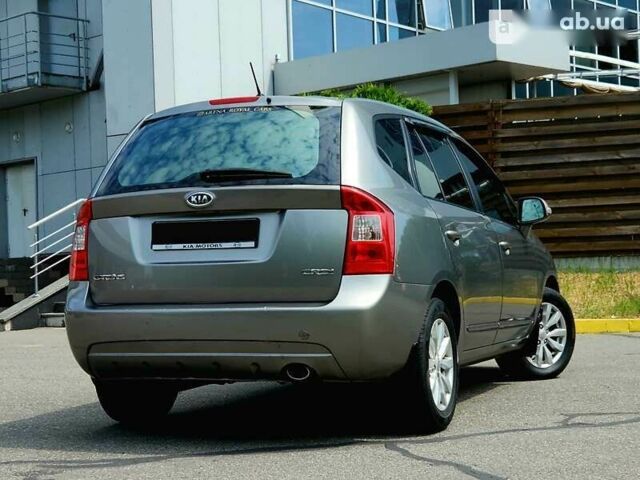 Киа Каренс 2010 в Киеве на Automoto.ua Киа Каренс, объемом двигателя 2 л и пробегом 230 тыс. км за 8200 $, фото 7 на Automoto.ua