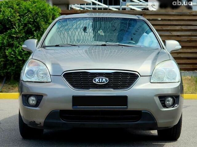Киа Каренс 2010 в Киеве на Automoto.ua Киа Каренс, объемом двигателя 2 л и пробегом 230 тыс. км за 8200 $, фото 5 на Automoto.ua