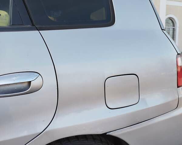 Киа Каренс, объемом двигателя 1.6 л и пробегом 205 тыс. км за 5500 $, фото 6 на Automoto.ua