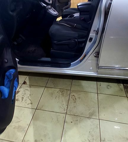 Киа Каренс, объемом двигателя 2 л и пробегом 272 тыс. км за 5000 $, фото 5 на Automoto.ua