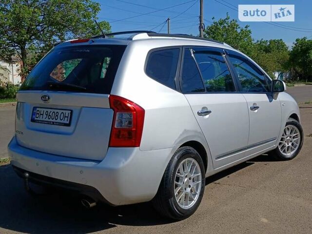 Киа Каренс, объемом двигателя 2 л и пробегом 269 тыс. км за 5700 $, фото 4 на Automoto.ua