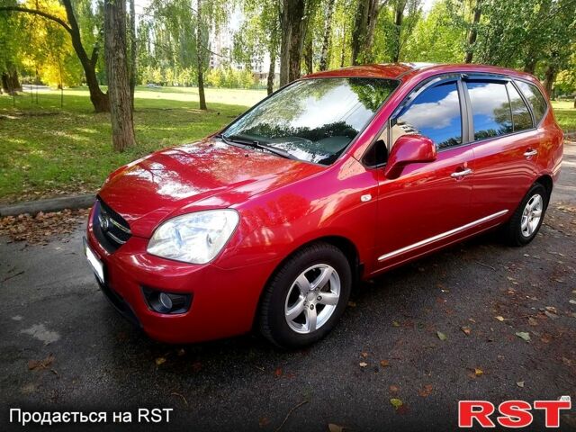 Кіа Каренс, об'ємом двигуна 2 л та пробігом 292 тис. км за 4900 $, фото 5 на Automoto.ua